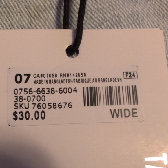 Refuge Light Blue Wide Leg Jeans - Picture 3 of 3